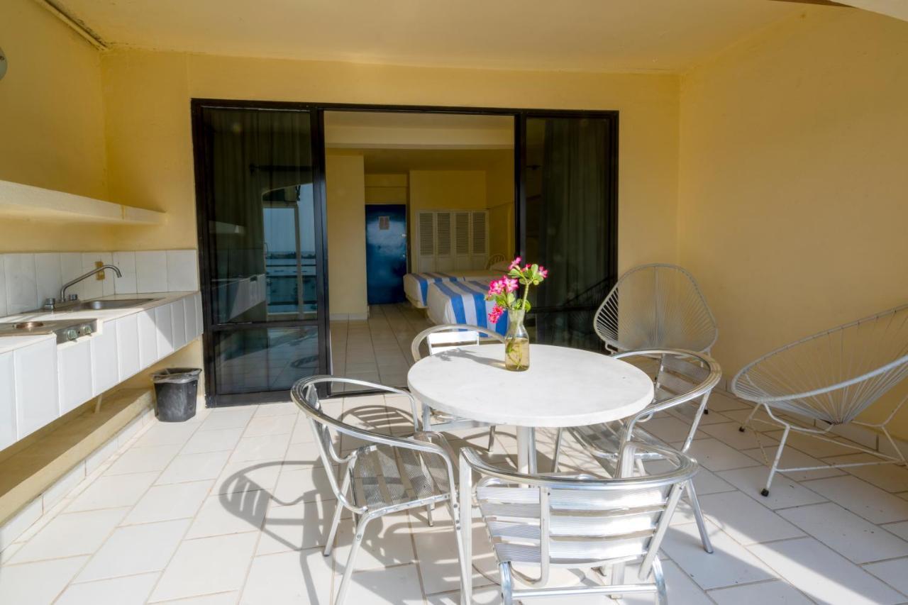 Acamar Beach Resort アカプルコ エクステリア 写真